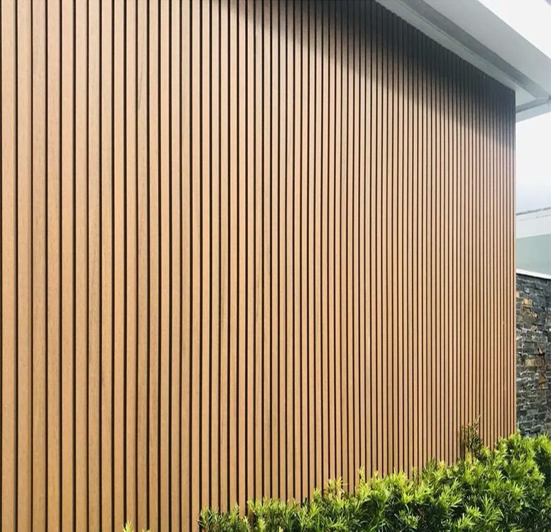 5.0m Composite Slat Wall - Teak